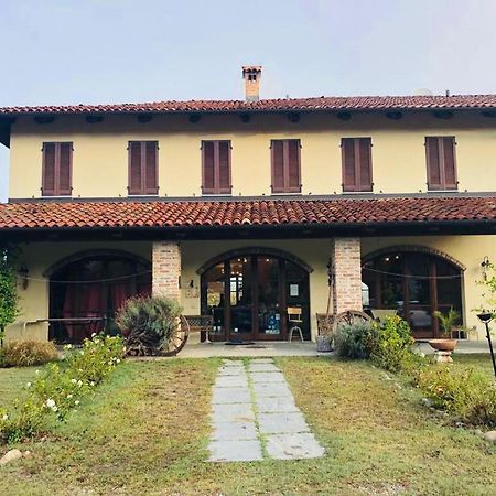 La Madonnina Agriturismo Dore อัลบา ภายนอก รูปภาพ
